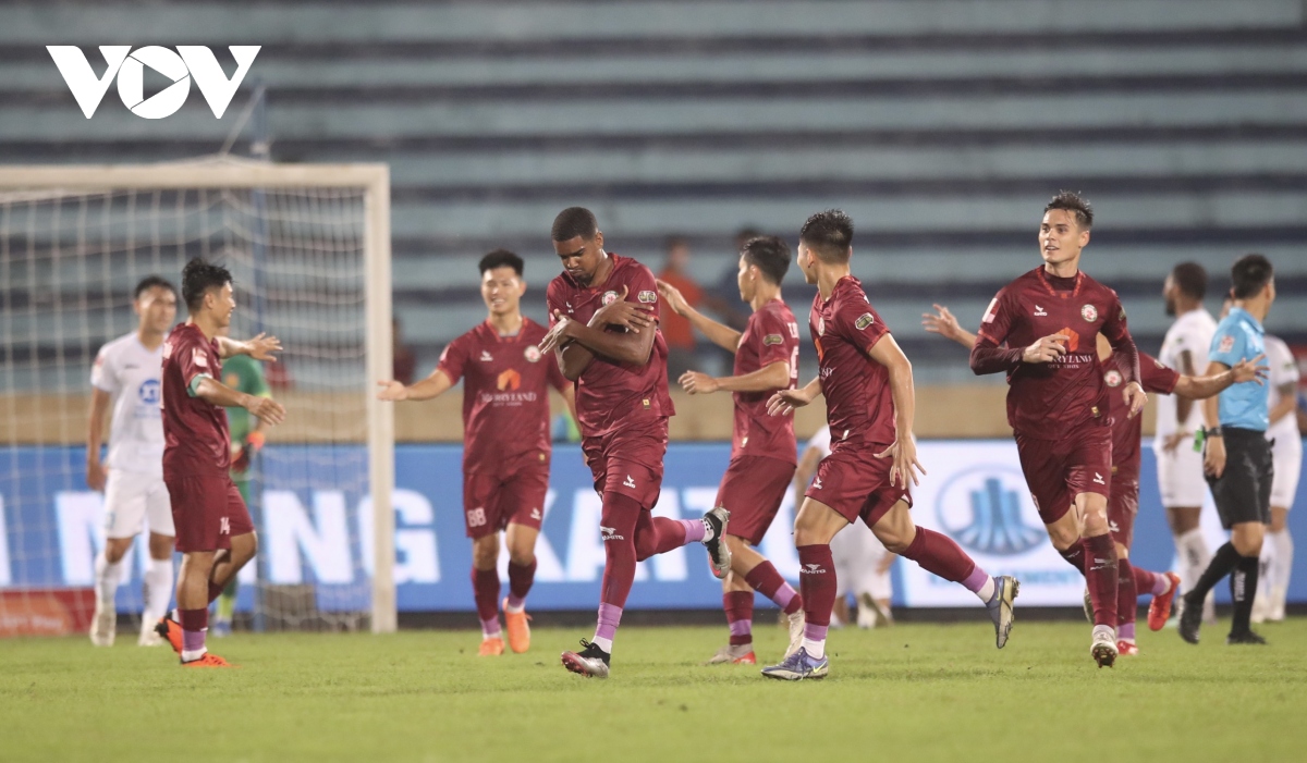 kết quả v-league bình Định thắng nam Định sau màn rượt đuổi tỷ số kịch tính hình ảnh 1 Kết quả V-League: Bình Định thắng Nam Định sau màn rượt đuổi tỷ số kịch tính