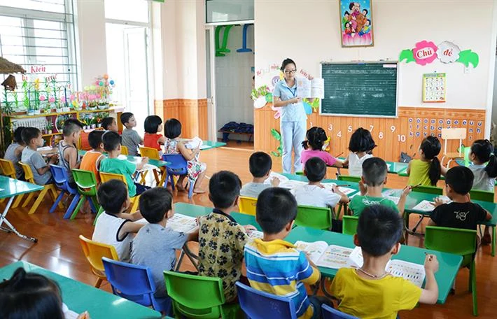 Hỗ trợ người làm việc ở cơ sở giáo dục mầm non, giáo dục tiểu học ngoài công lập gặp khó khăn do COVID-19