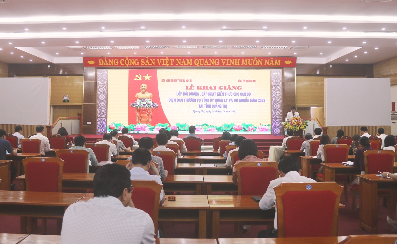 Bồi dưỡng, cập nhật kiến thức cho cán bộ diện Ban Thường vụ Tỉnh ủy quản lý và dự nguồn năm 2022