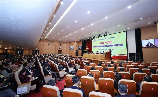 Điều hành cân bằng, hợp lý giữa kiểm soát lạm phát với thúc đẩy tăng trưởng