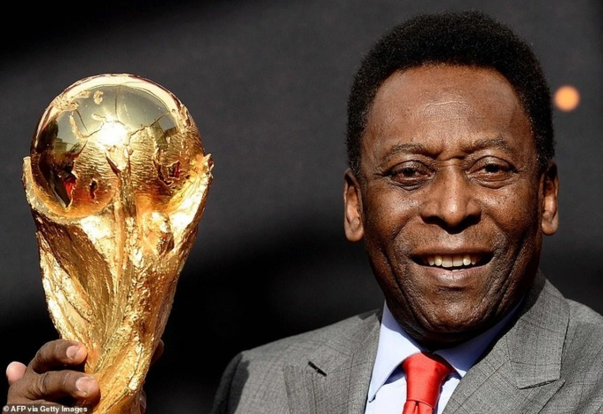 Huyền thoại Vua bóng đá Pele qua đời ở tuổi 82