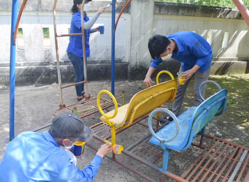 Học đi đôi với hành