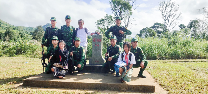Thêm yêu Tổ quốc từ “Tiết học biên giới”