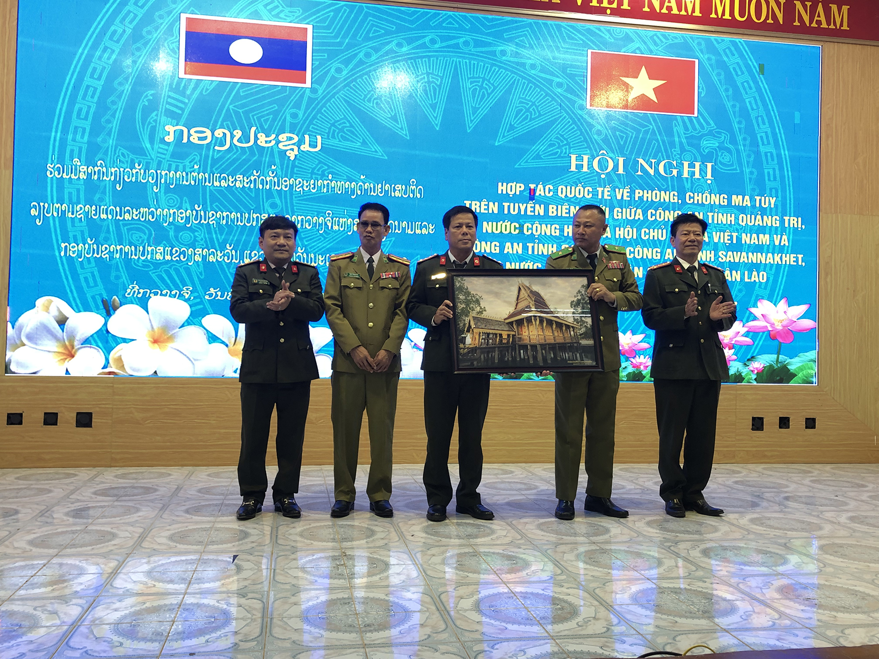 Hội nghị hợp tác quốc tế về phòng chống ma túy trên tuyến biên giới Việt Nam -Lào