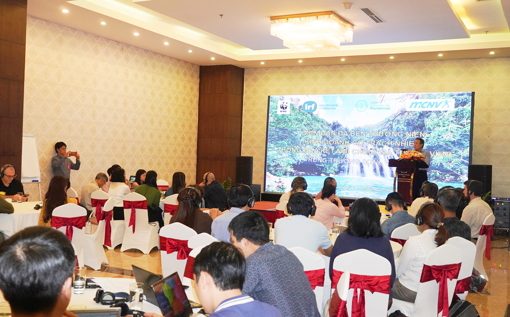 Diễn đàn Phát triển kinh doanh bền vững qua kết nối chuỗi giá trị