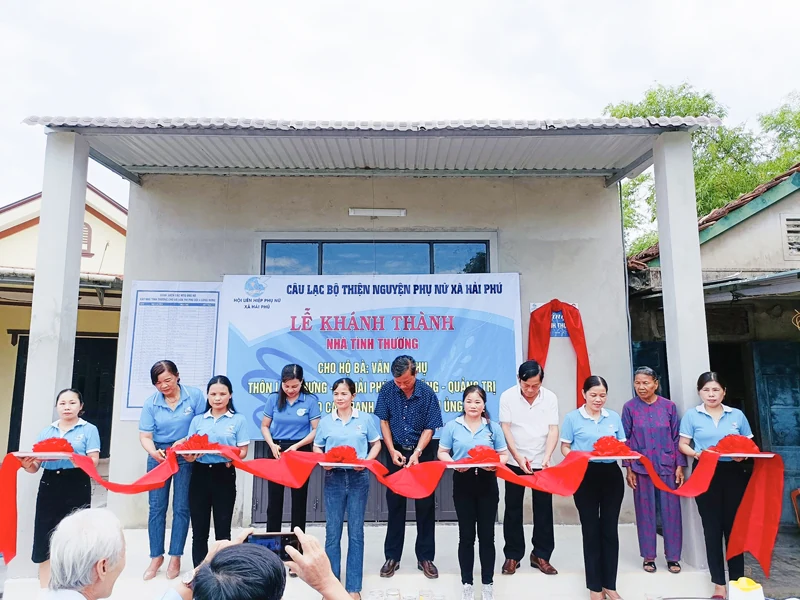Phụ nữ xã Hải Phú đoàn kết trong và ngoài tôn giáo