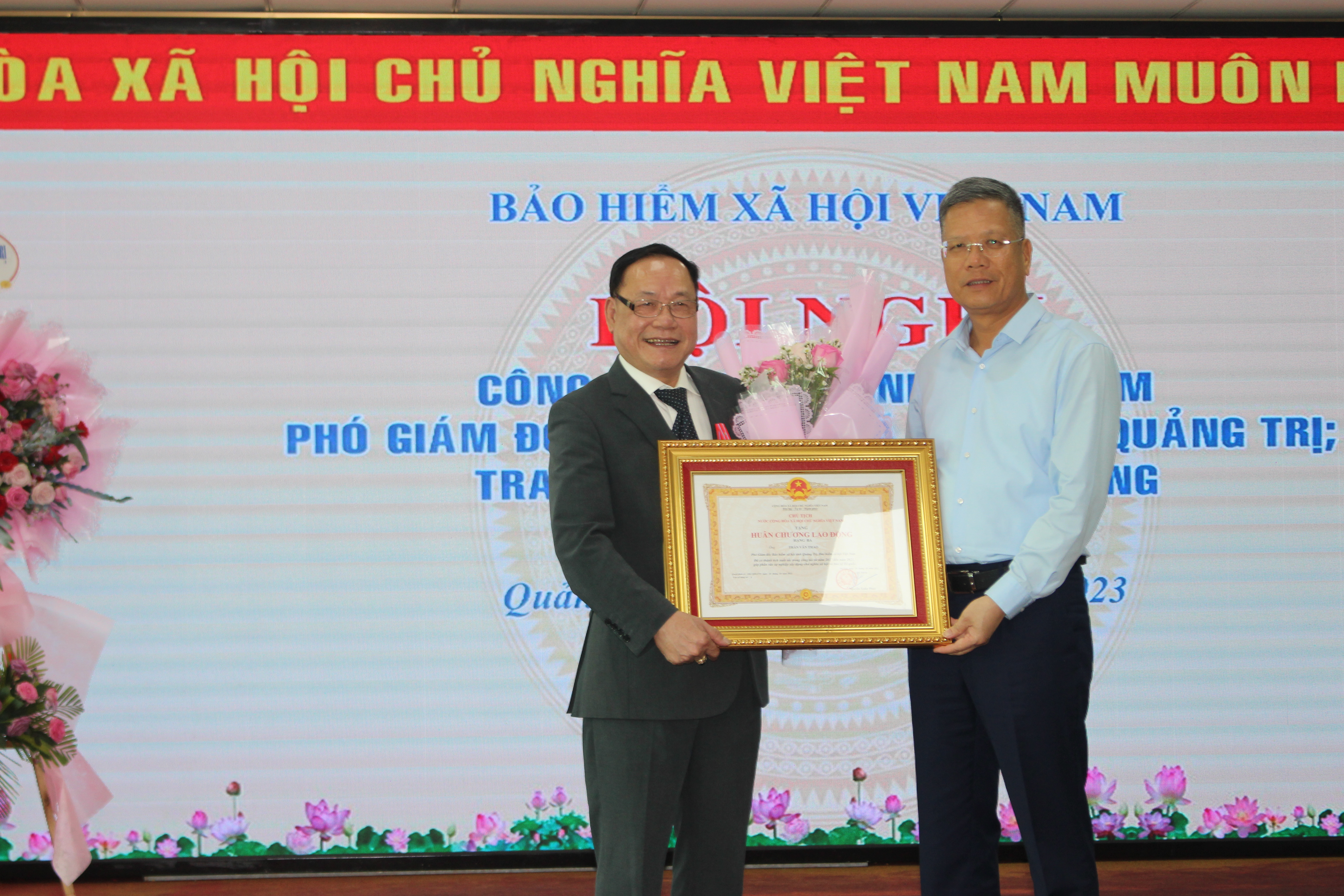 Công bố quyết định bổ nhiệm phó giám đốc BHXH tỉnh Quảng Trị