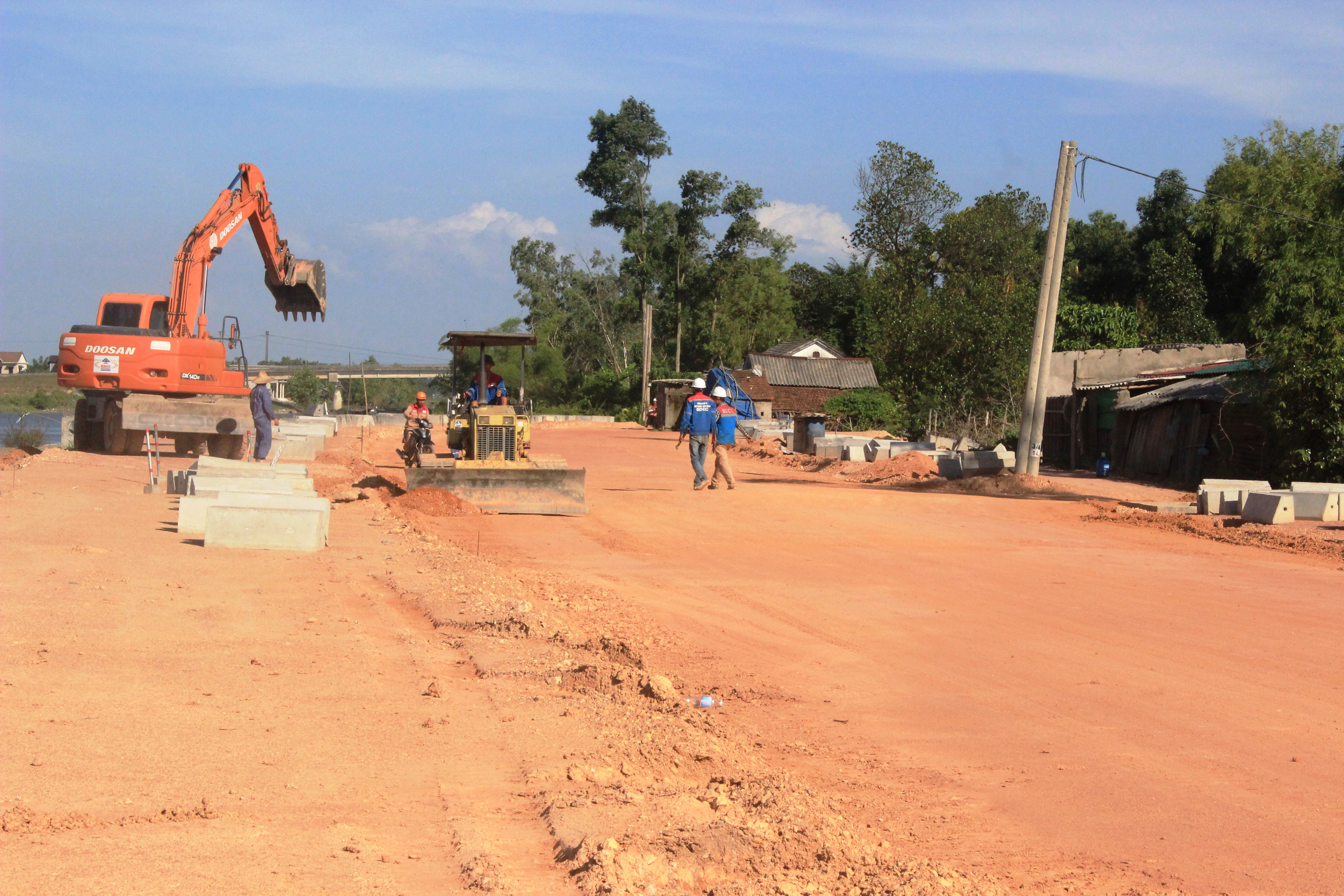 Tập trung thực hiện có hiệu quả công tác giải phóng mặt bằng