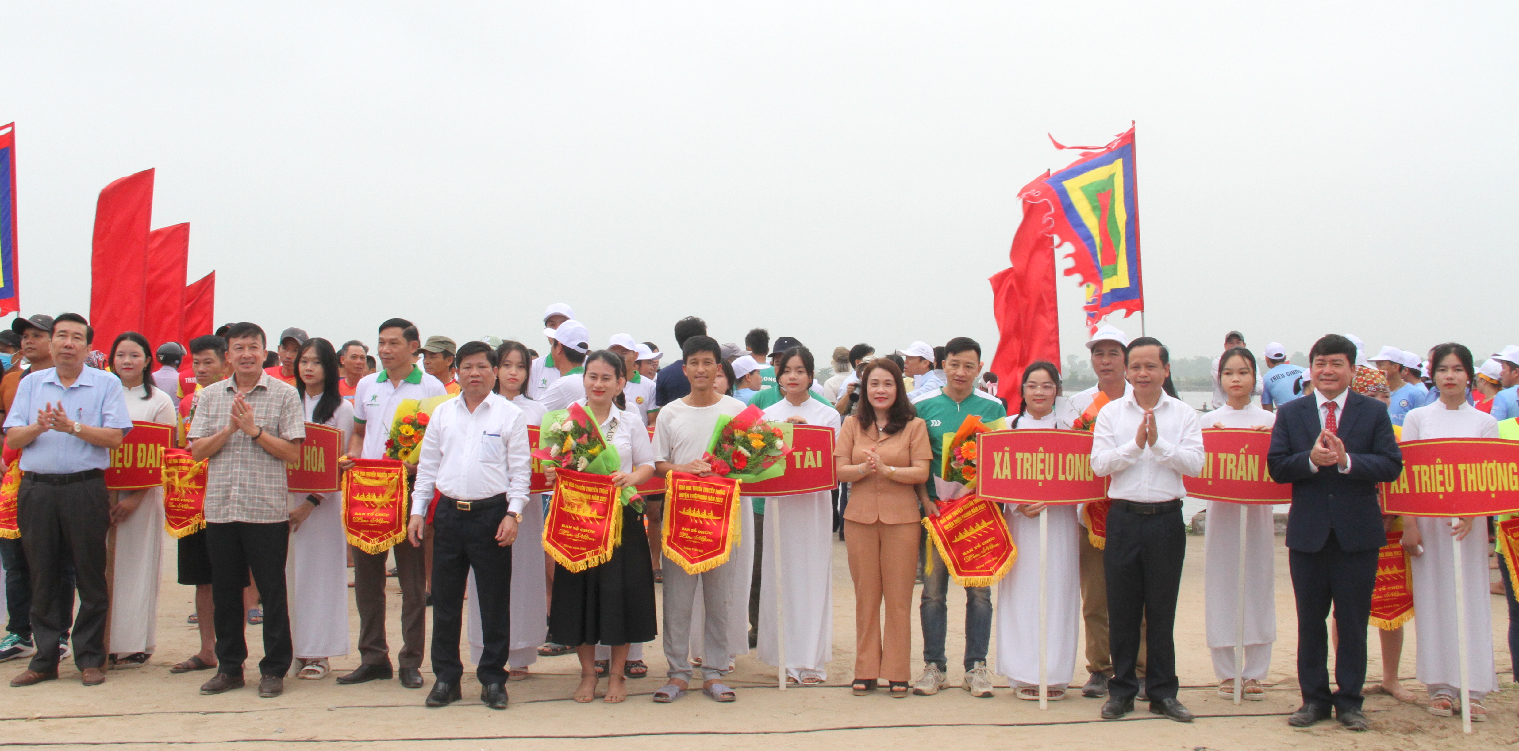 Lễ hội Đua thuyền truyền thống huyện Triệu Phong năm 2023