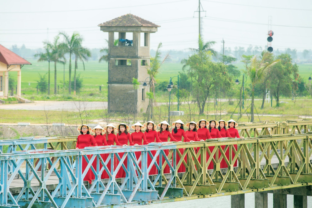Bâng khuâng Hiền Lương