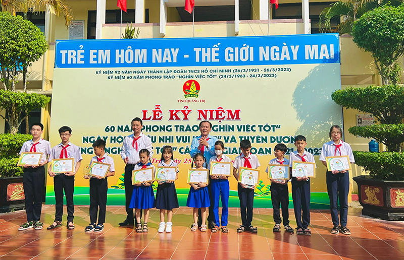 Lan tỏa phong trào “Nghìn việc tốt”