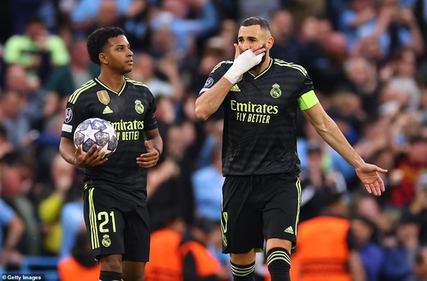 “Hủy diệt” Real Madrid, Man City vào chung kết Champions League