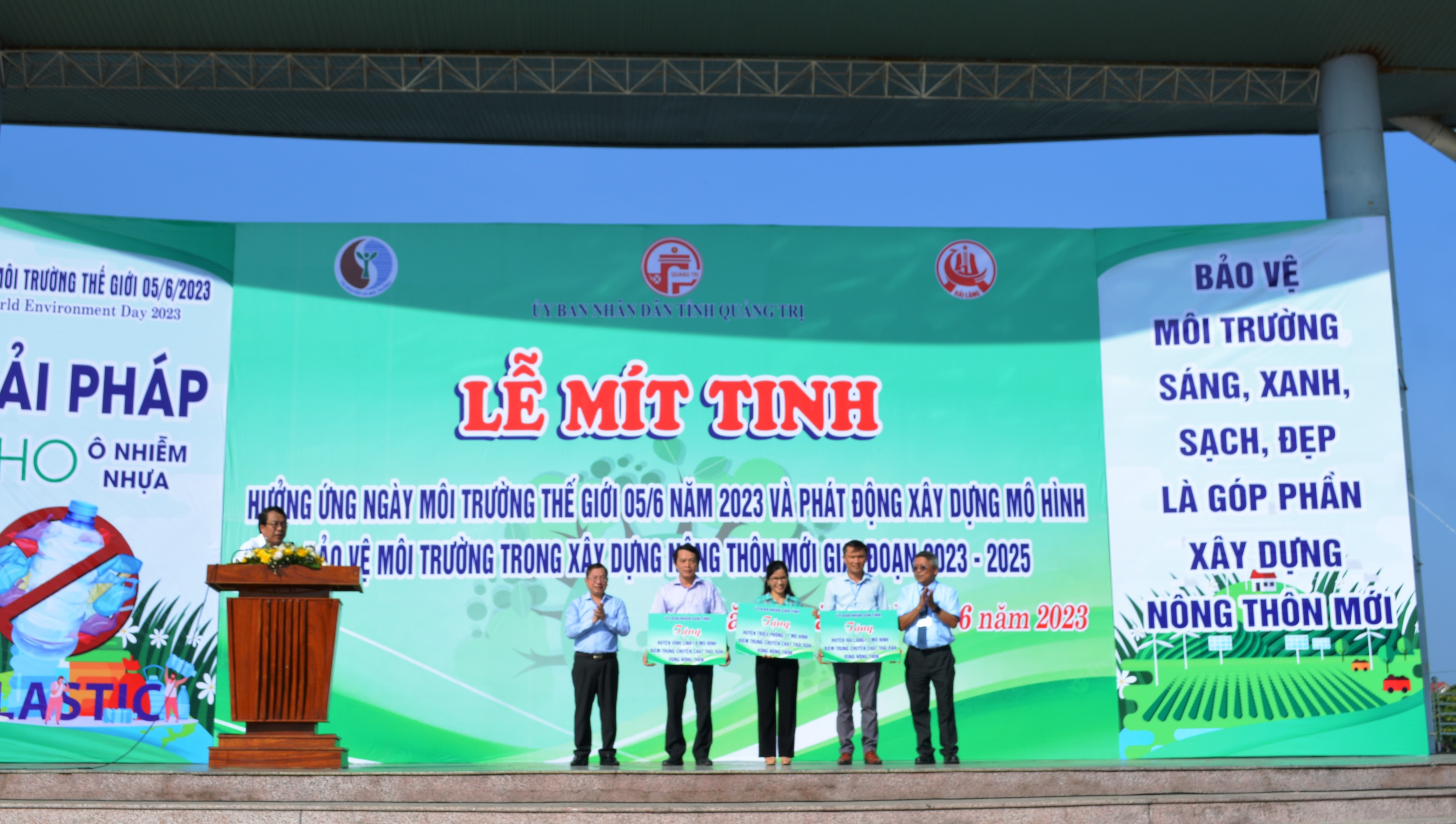 Mít tinh hưởng ứng Ngày Môi trường thế giới và Phát động xây dựng mô hình bảo vệ môi trường trong xây dựng nông thôn mới 
