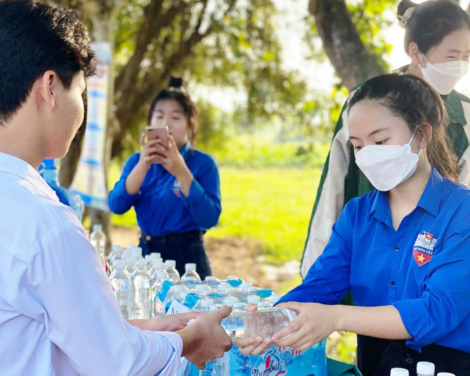 Buổi thi đầu tiên kỳ thi tuyển sinh lớp 10 THPT diễn ra nghiêm túc