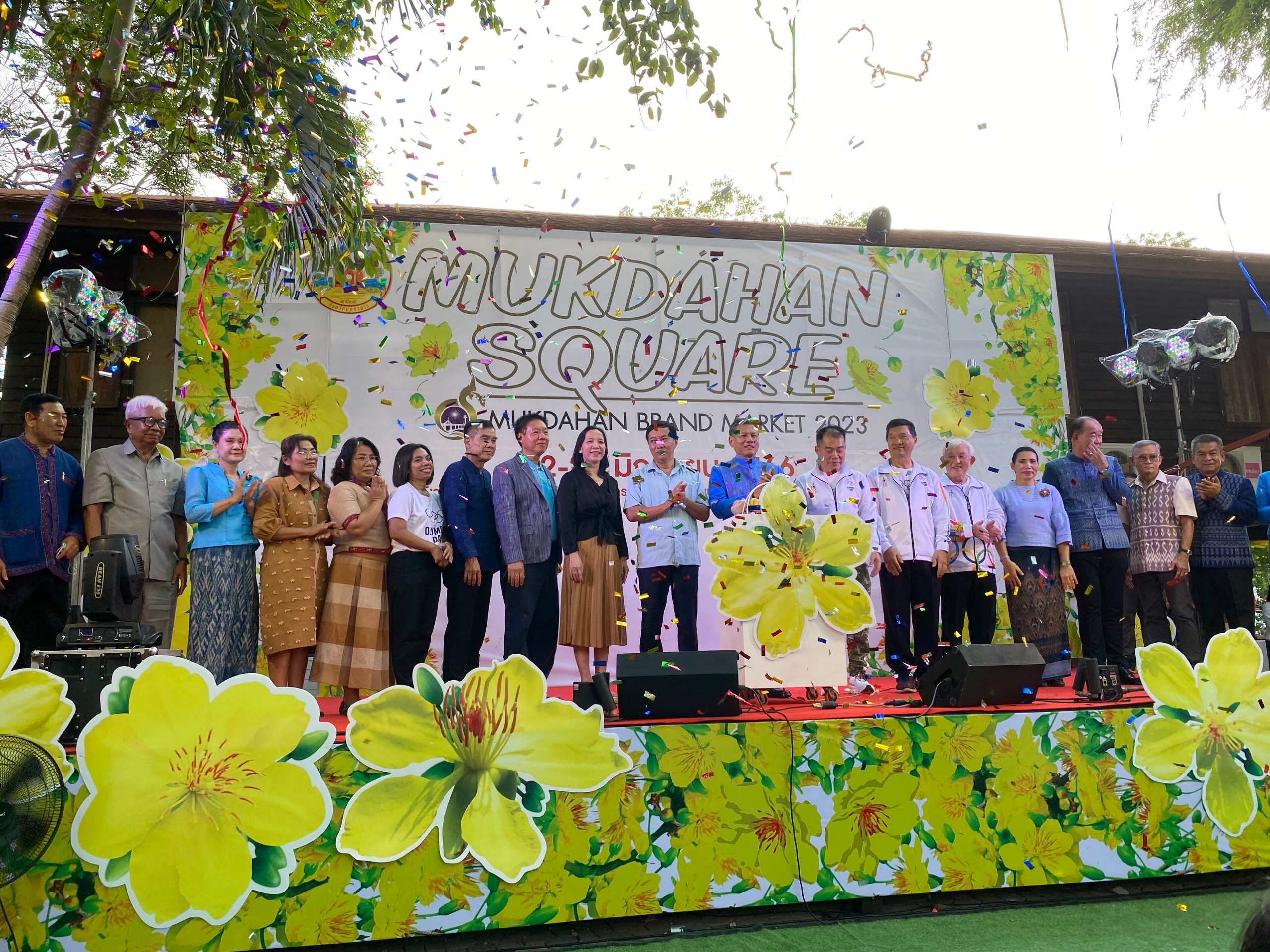 Đoàn công tác tỉnh Quảng Trị thăm, làm việc và tham dự sự kiện Olympic Day 2023 tại tỉnh Mukdahan, Thái Lan