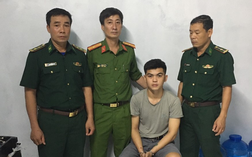 Đồn Biên phòng Triệu Vân: Bắt đối tượng tàng trữ trái phép 39 viên ma túy