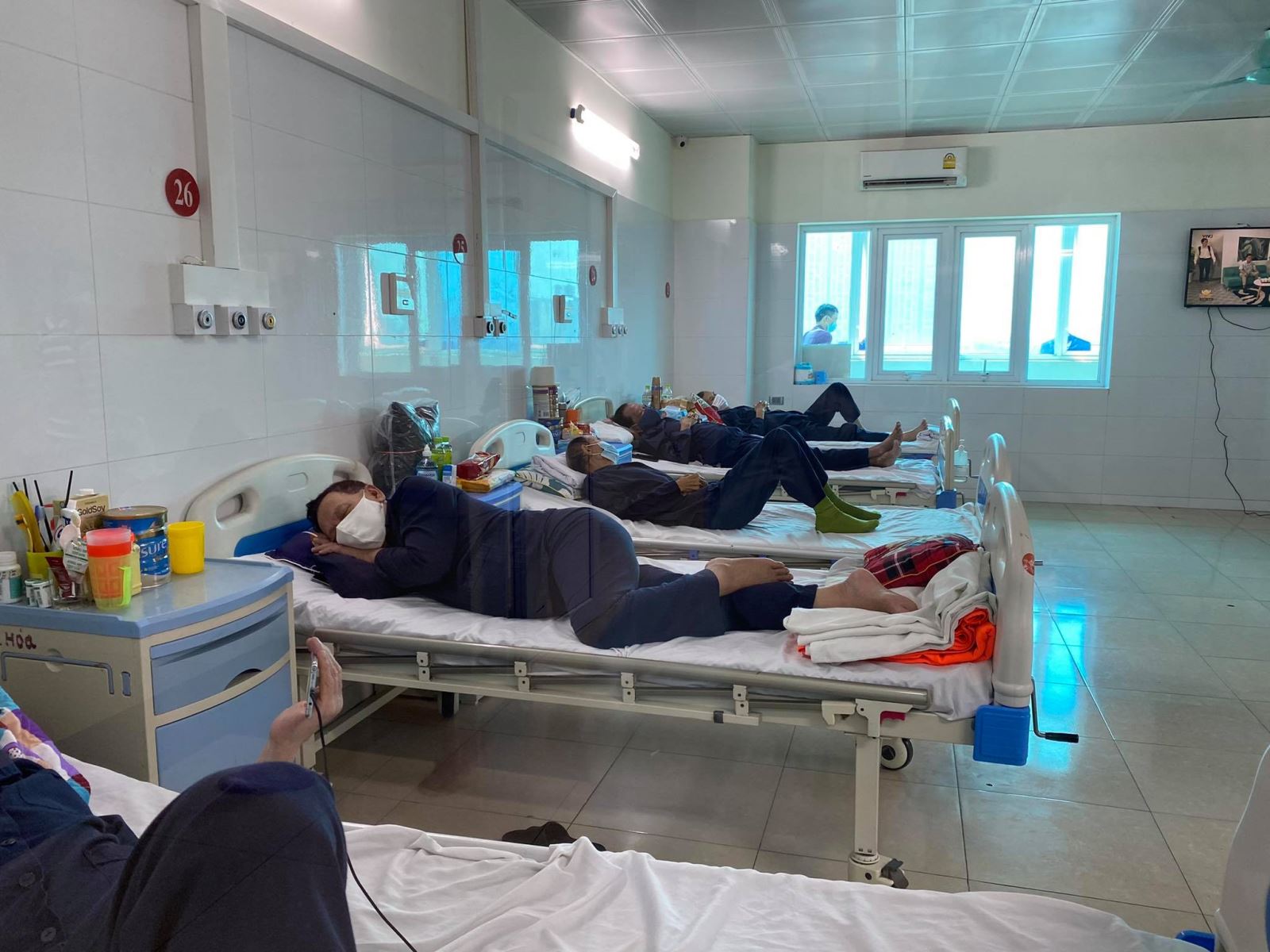 Hỗ trợ cấy máy tái đồng bộ cơ tim cho 21 bệnh nhân