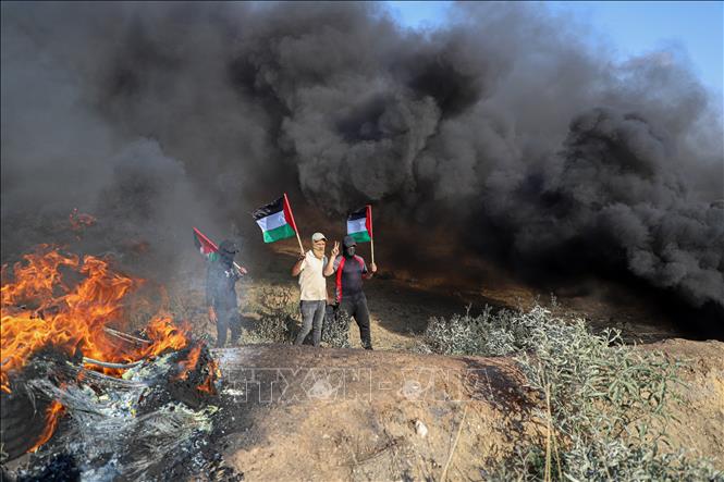 Israel và Palestine thảo luận tình hình bạo lực ở Bờ Tây