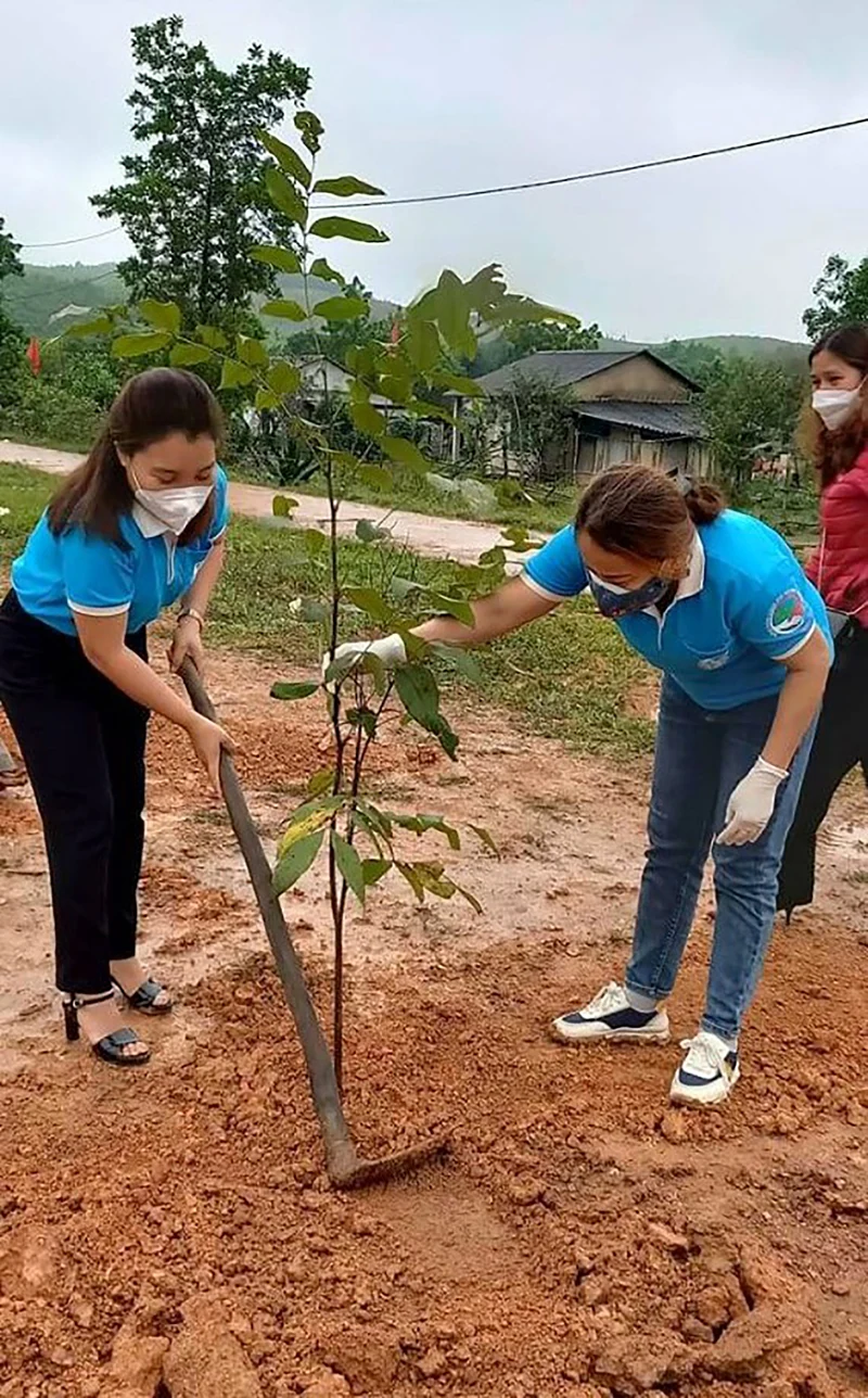 Phụ nữ huyện Gio Linh chung tay xây dựng nông thôn mới, đô thị văn minh