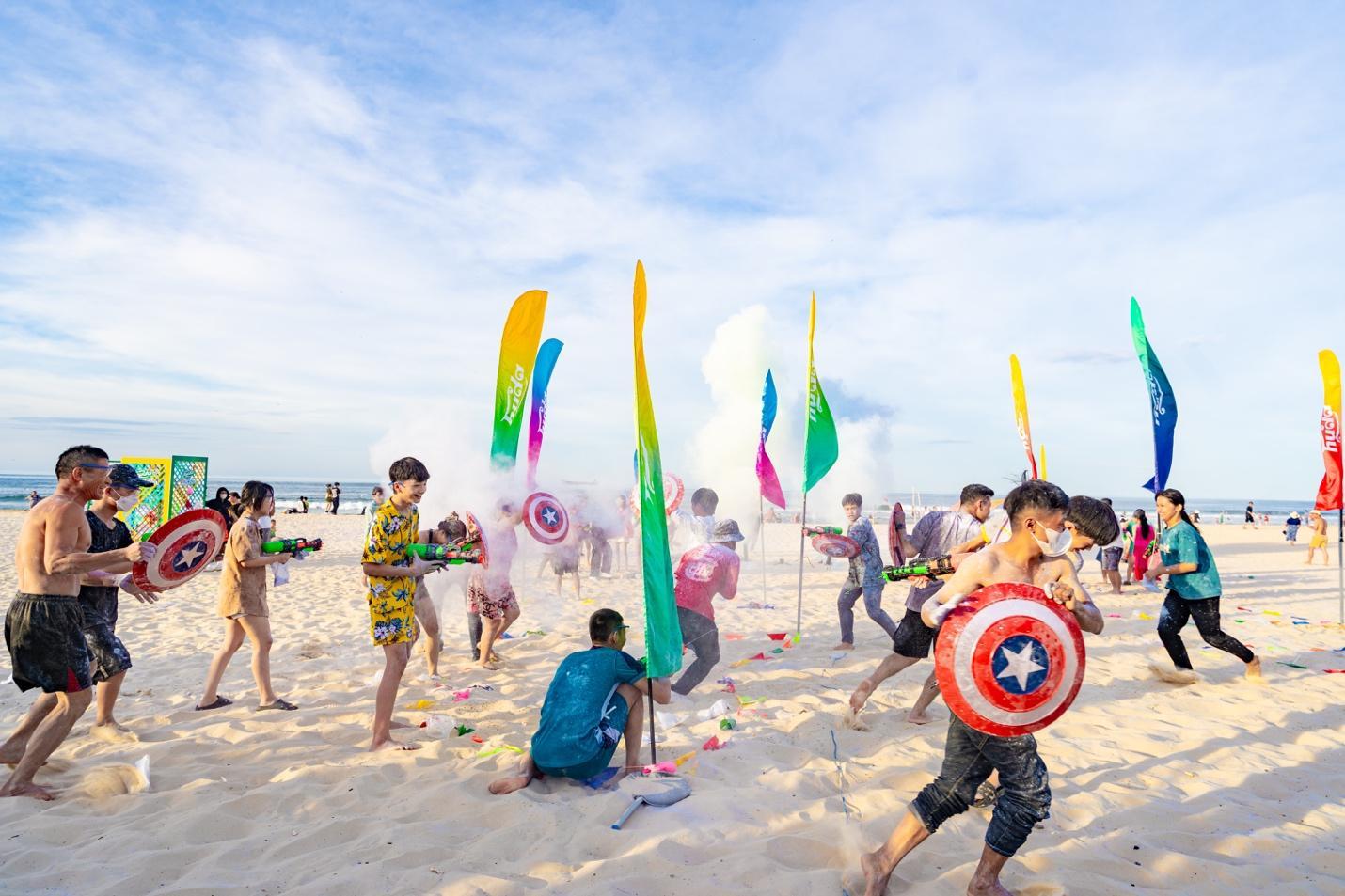 Bùng nổ cảm xúc trong không gian sắc màu của Huda Beach Carnival 2023 tại Quảng Trị