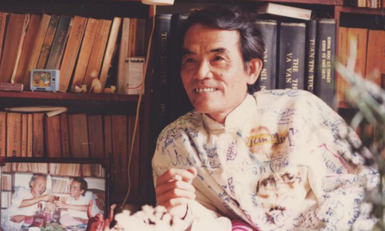 Nhớ một kỷ niệm với Hoàng Phủ Ngọc Tường