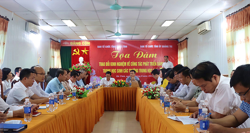 Khơi sức thanh xuân cho Đảng. Bài 3: Quyết liệt hành động để tăng sức trẻ cho Đảng