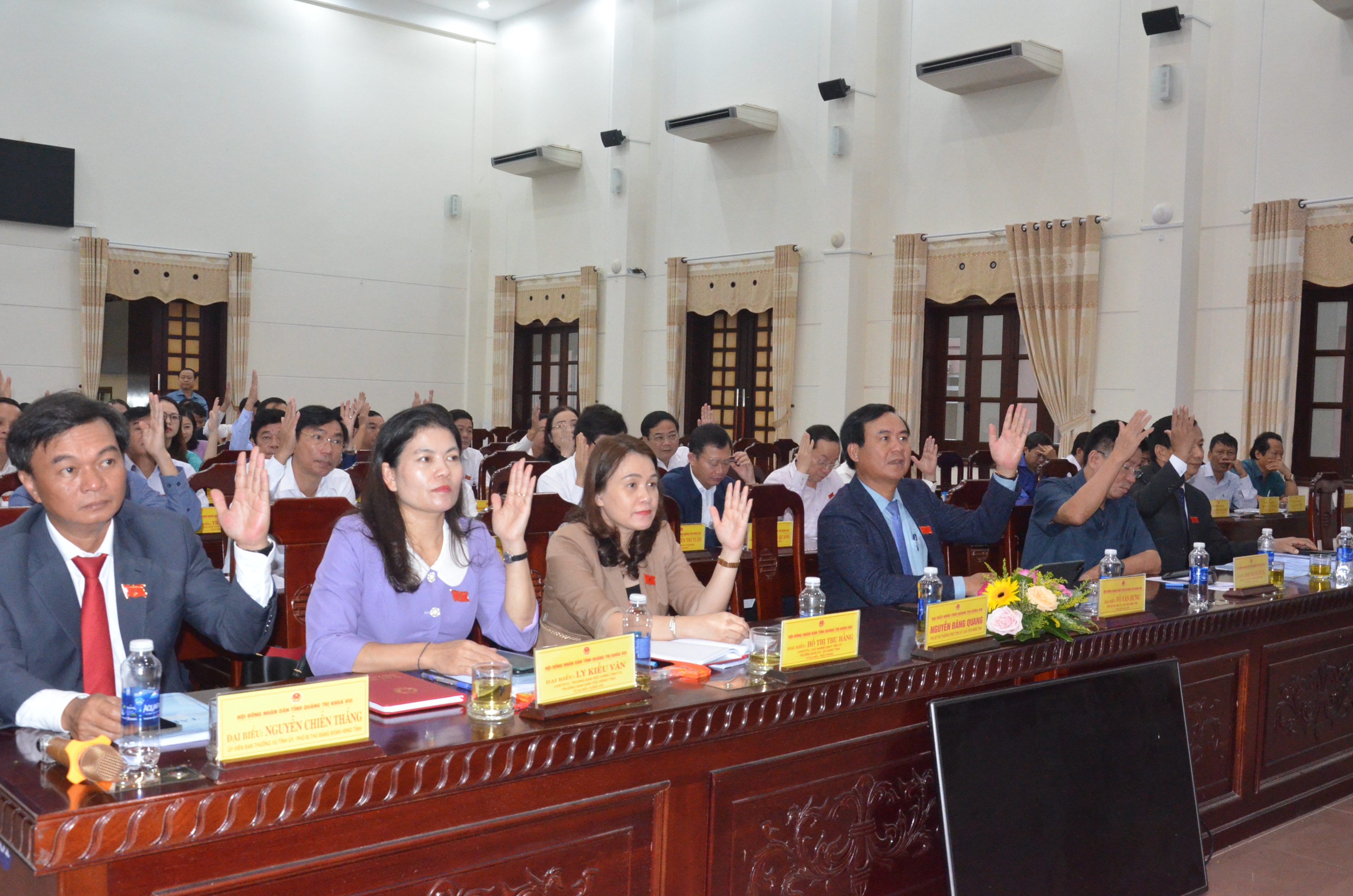 Kỳ họp thứ 20, HĐND tỉnh Quảng Trị khóa VIII: Thông qua 22 nghị quyết