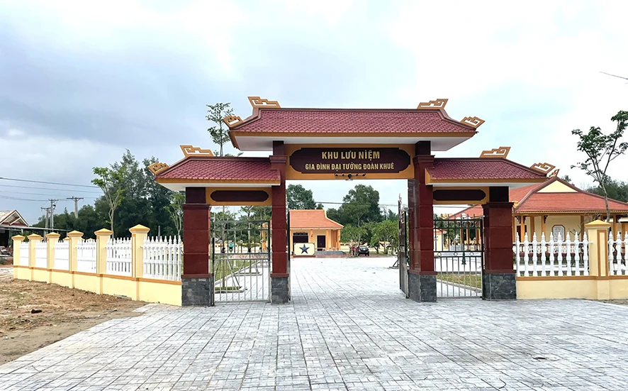 Hai người phụ nữ đặc biệt trong cuộc đời của Đại tướng Đoàn Khuê