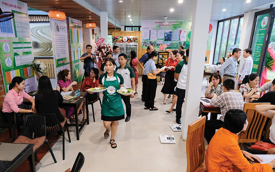 Phóng sự ảnh: Cơm hữu cơ SEPON - Sống khỏe, ăn lành