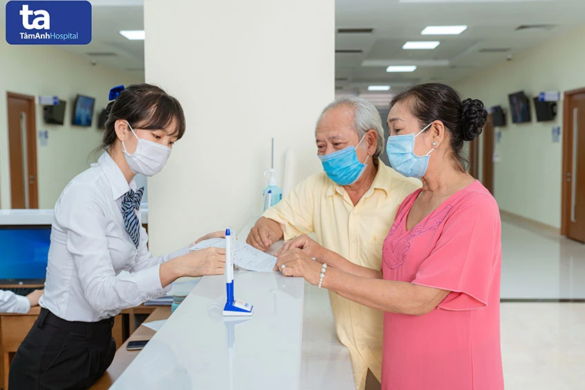 Đến 2025, 100% người dân có thể dùng CCCD thay thẻ BHYT khi khám chữa bệnh