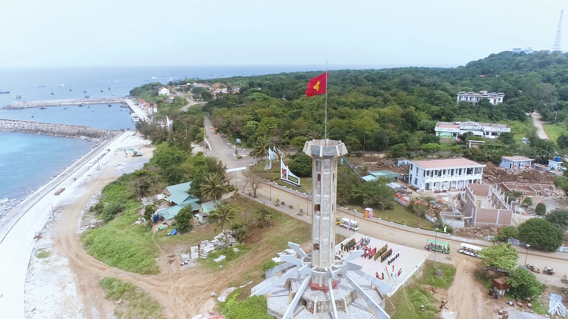 Nhớ Tết ở đảo tiền tiêu