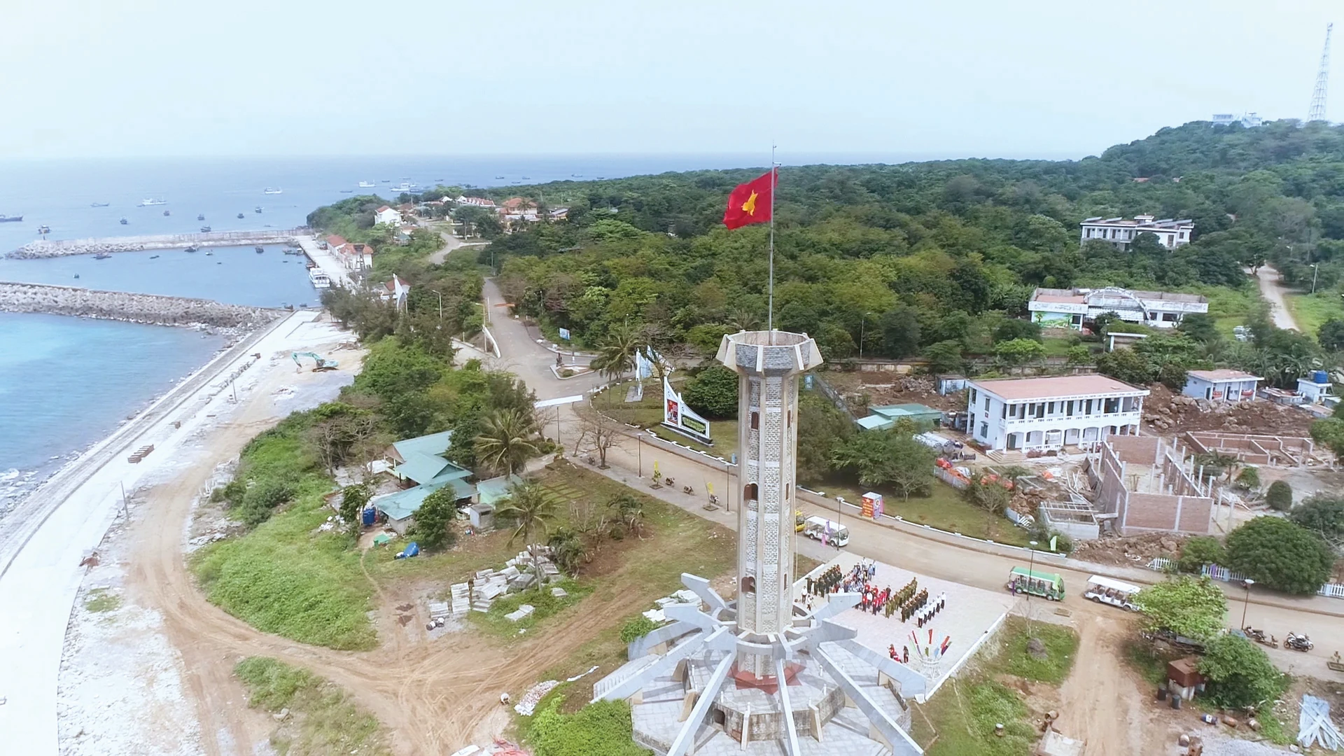 Nhớ Tết ở đảo tiền tiêu