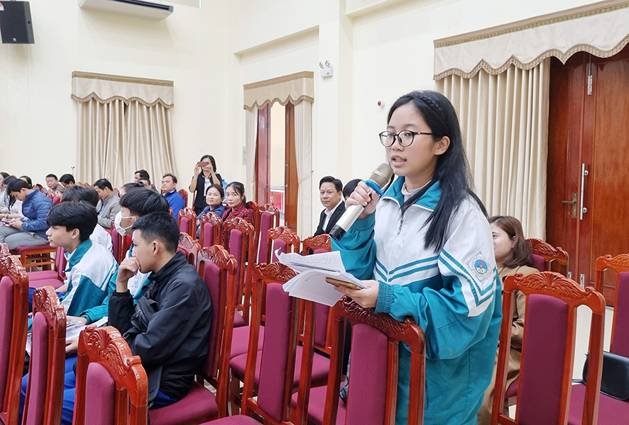 Giúp học sinh, sinh viên sử dụng mạng xã hội có ý thức