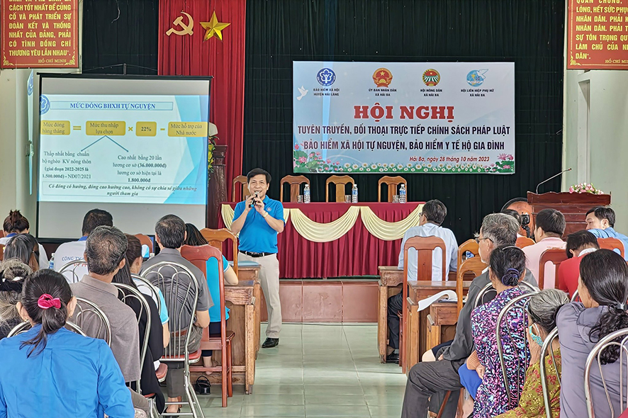 Thực hiện các giải pháp nâng tỉ lệ bao phủ bảo hiểm y tế