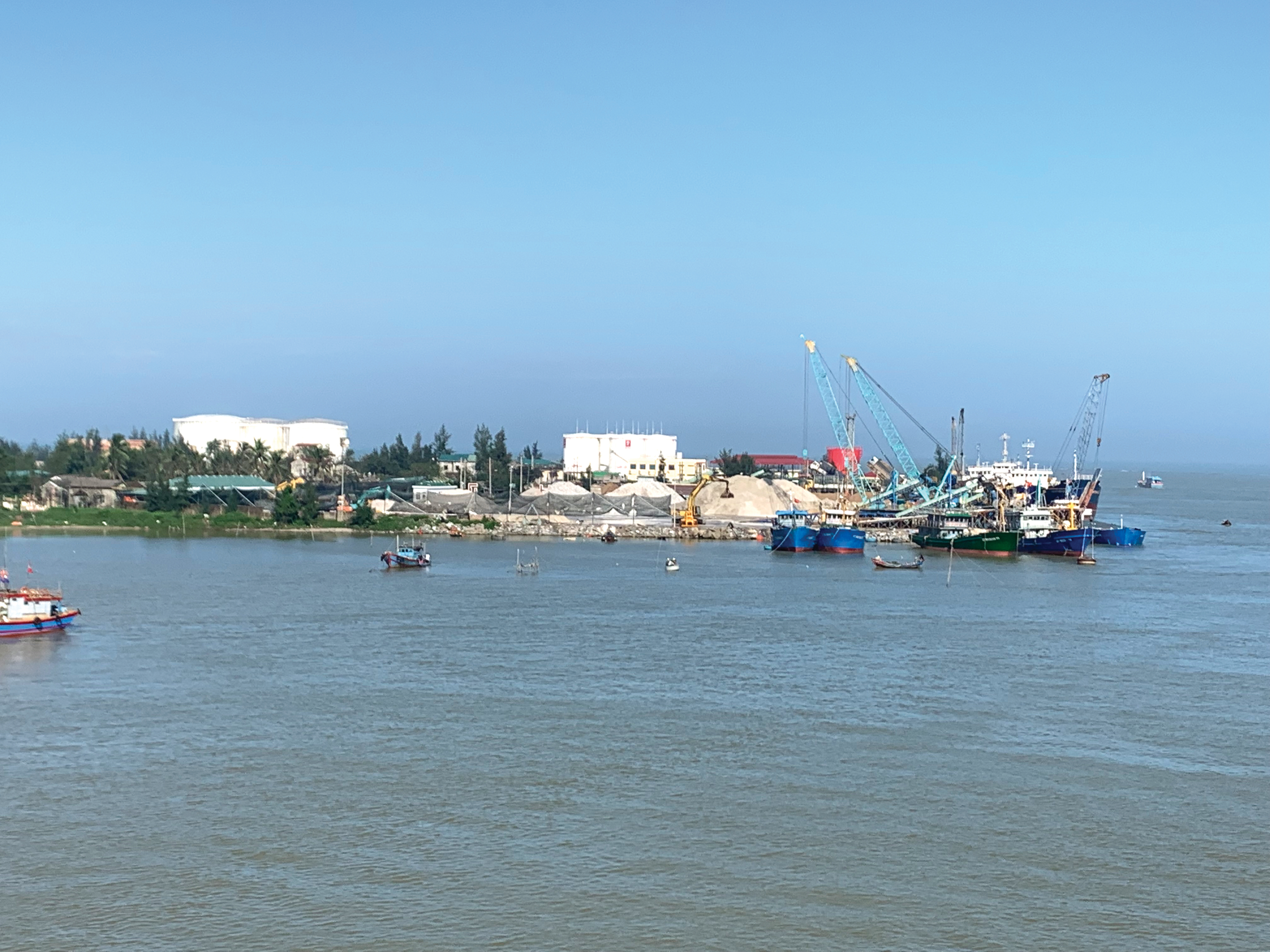 Chân trời chân sóng