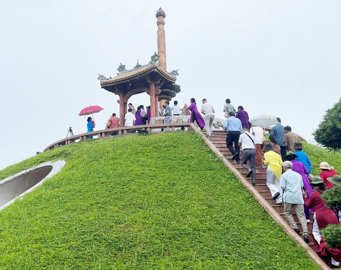 Chương trình “Chắp cánh ước mơ đưa em đến trường” - Tiếp thêm động lực cho trẻ em nghèo hiếu học