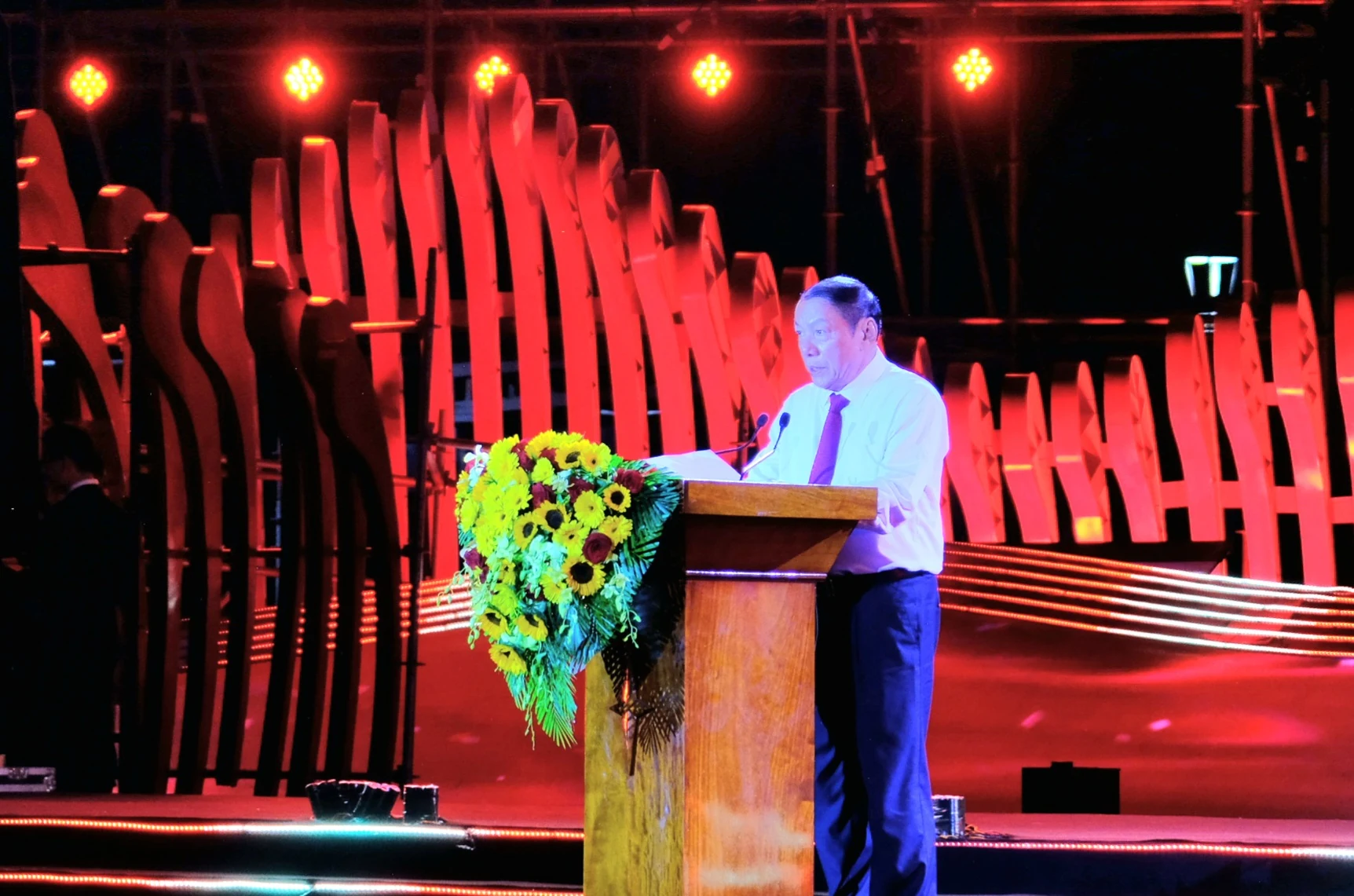 Chương trình nghệ thuật đặc biệt “Ước nguyện hòa bình: Bản hùng ca bất diệt”