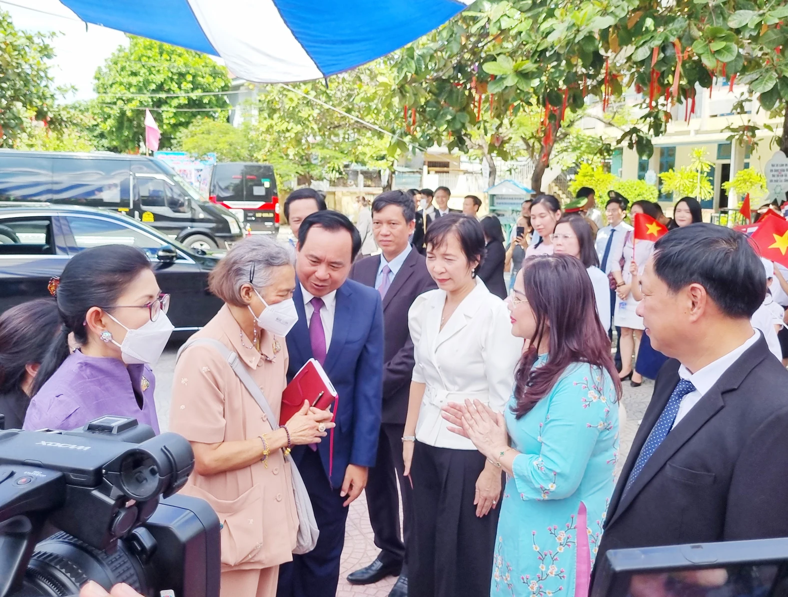 Công chúa Thái Lan Maha Chakri Sirindhorn thăm Trường Tiểu học Nguyễn Tất Thành, TP. Đông Hà