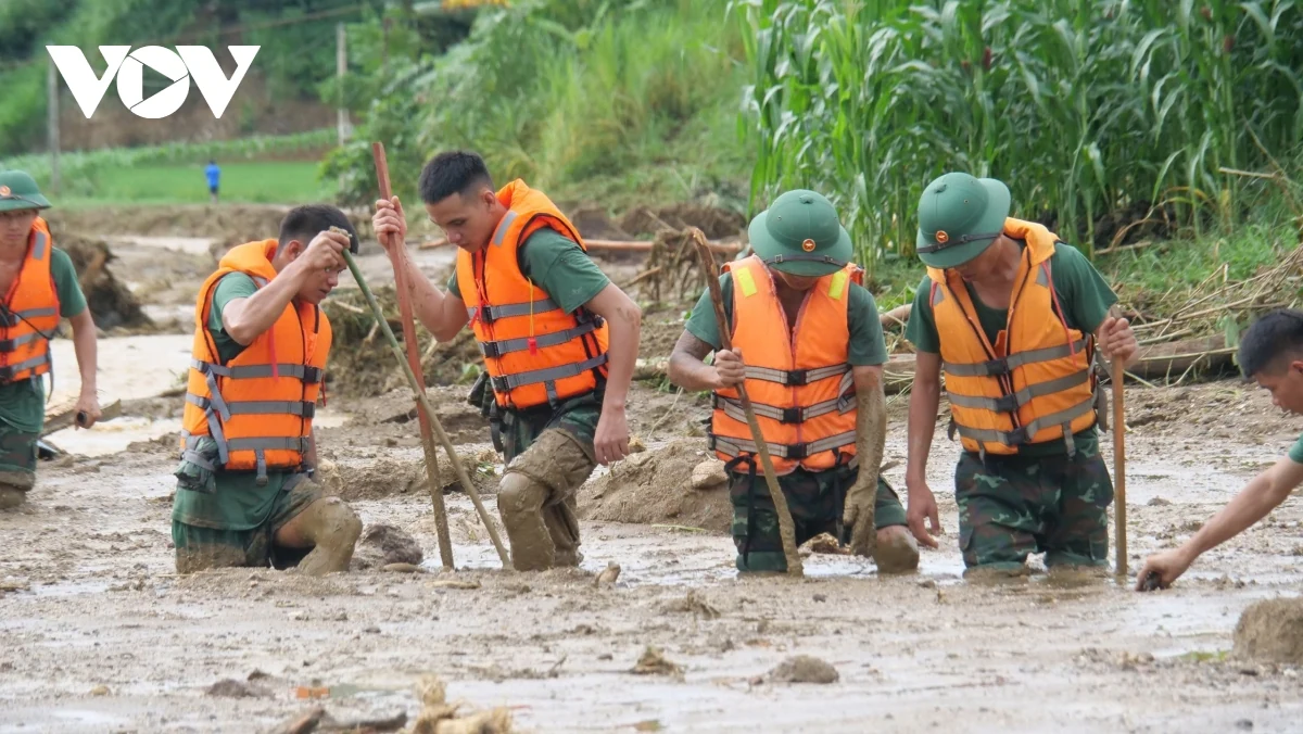 Lào Cai tiếp tục căng mình tìm kiếm hơn 60 người mất tích tại Làng Nủ