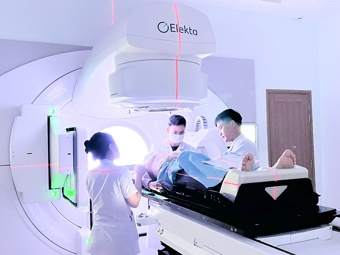 Bệnh viện Đa khoa tỉnh Quảng Trị: 35 năm - một chặng đường