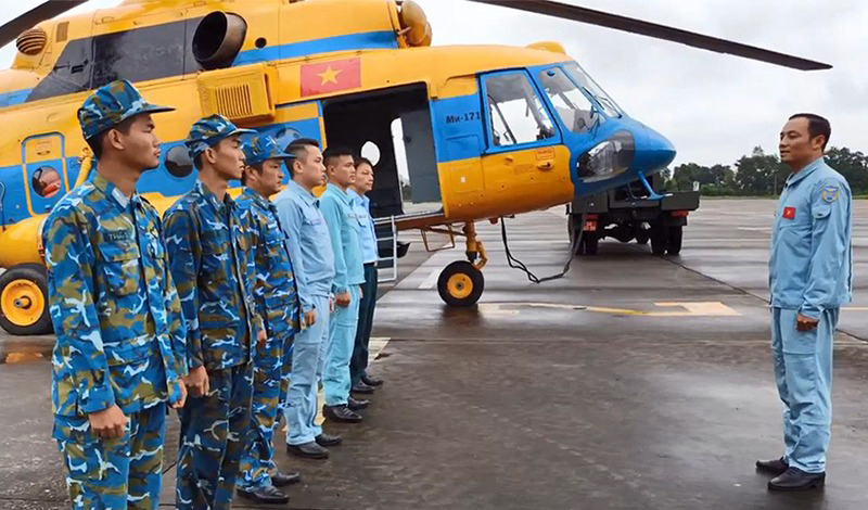Quân đội điều trực thăng cứu hộ, cứu trợ vùng mưa lũ phía Bắc