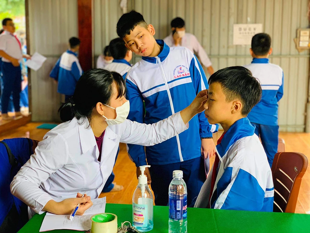 Tích cực thực hiện chính sách bảo hiểm y tế học sinh, sinh viên