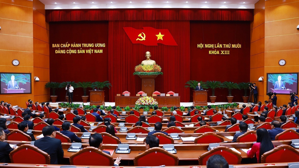 Trung ương giới thiệu nhân sự quy hoạch Bộ Chính trị, Ban Bí thư khoá XIV