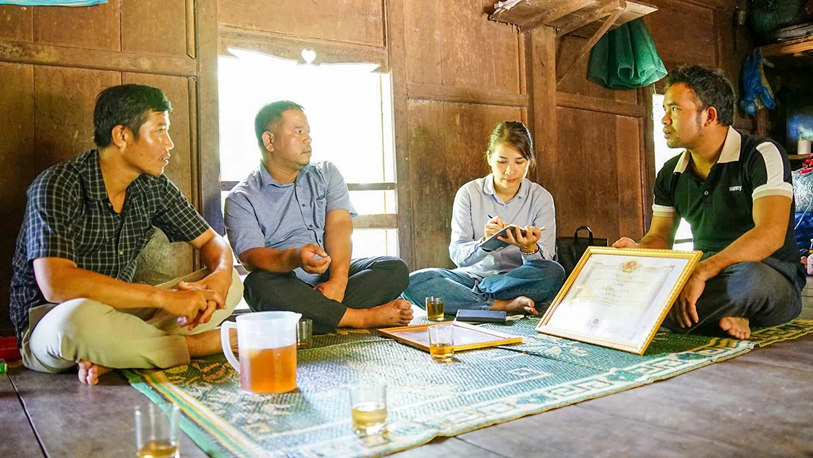Hồ Văn Mắt - “Điểm tựa” của bản làng