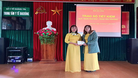 Quan tâm đến lao động nữ ngành y tế