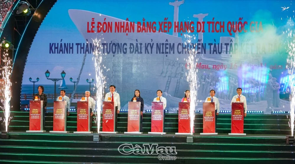 Khánh thành công trình Tượng đài kỷ niệm và đón nhận Bằng xếp hạng di tích Quốc gia địa điểm tập kết ra Bắc