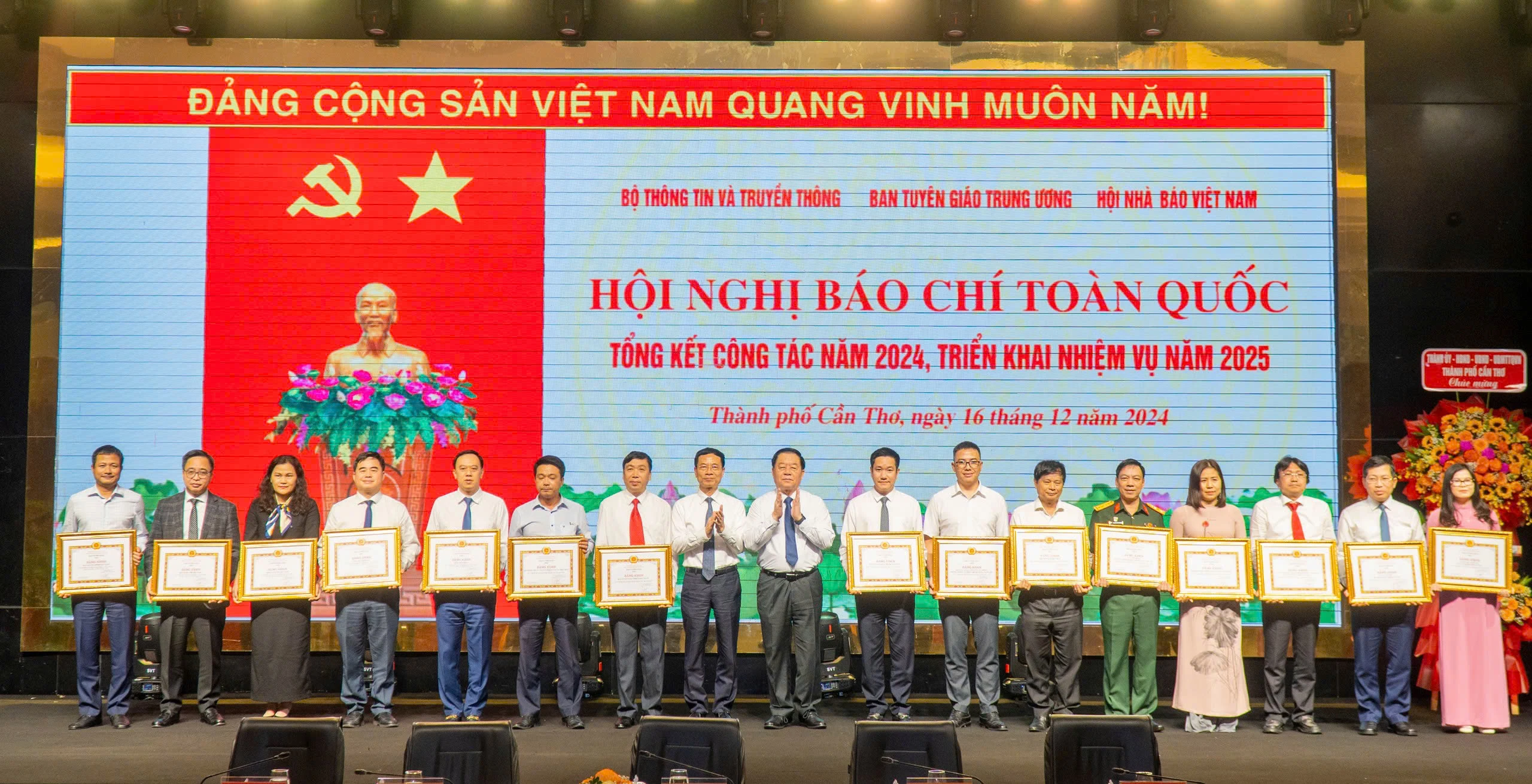 Báo chí góp phần đưa đất nước bước vào kỷ nguyên phát triển mới