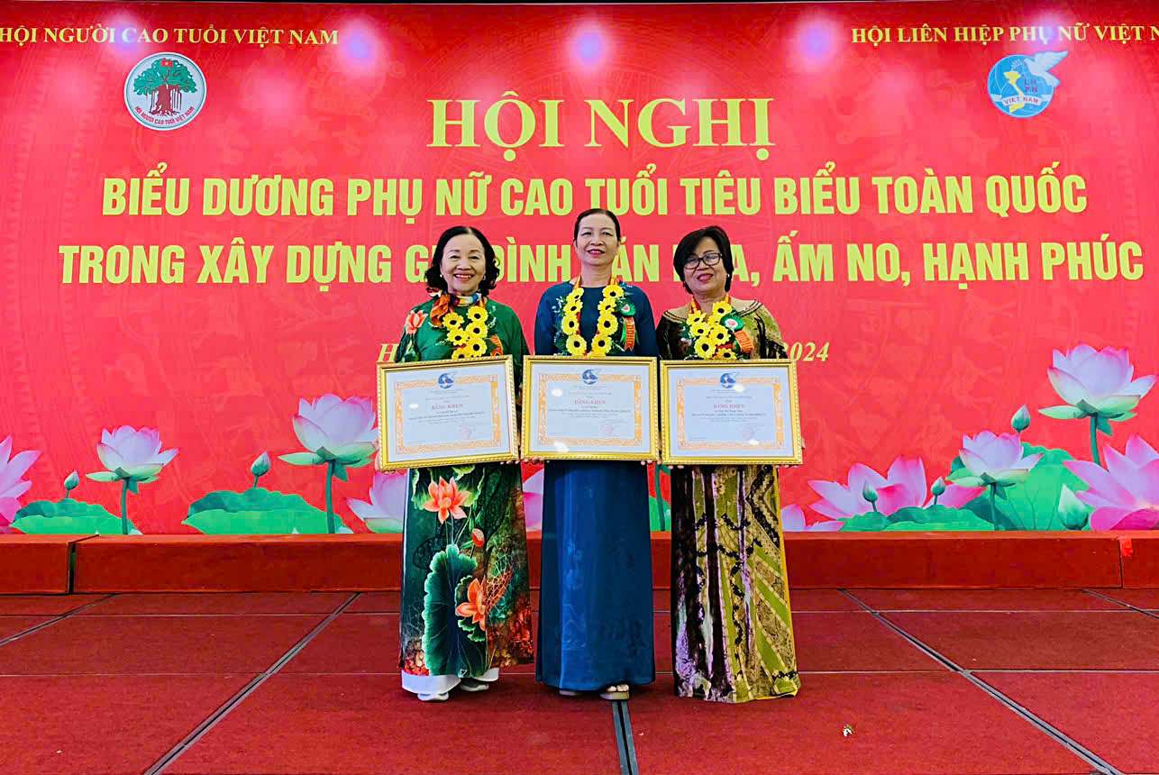 Thay đổi để phát huy cao nhất vai trò “tuổi cao gương sáng”