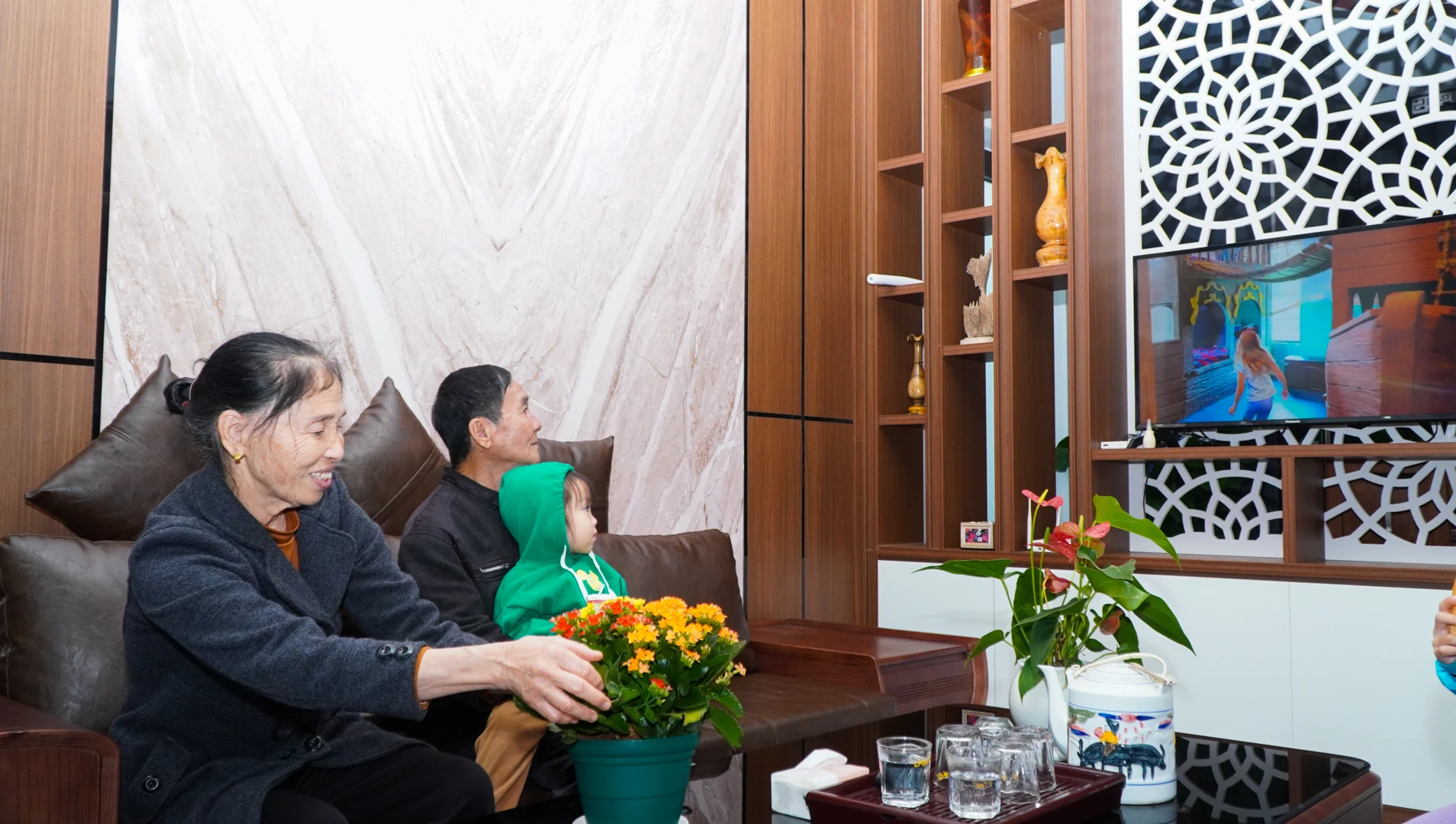 Sắc xuân trên những khu tái định cư cao tốc