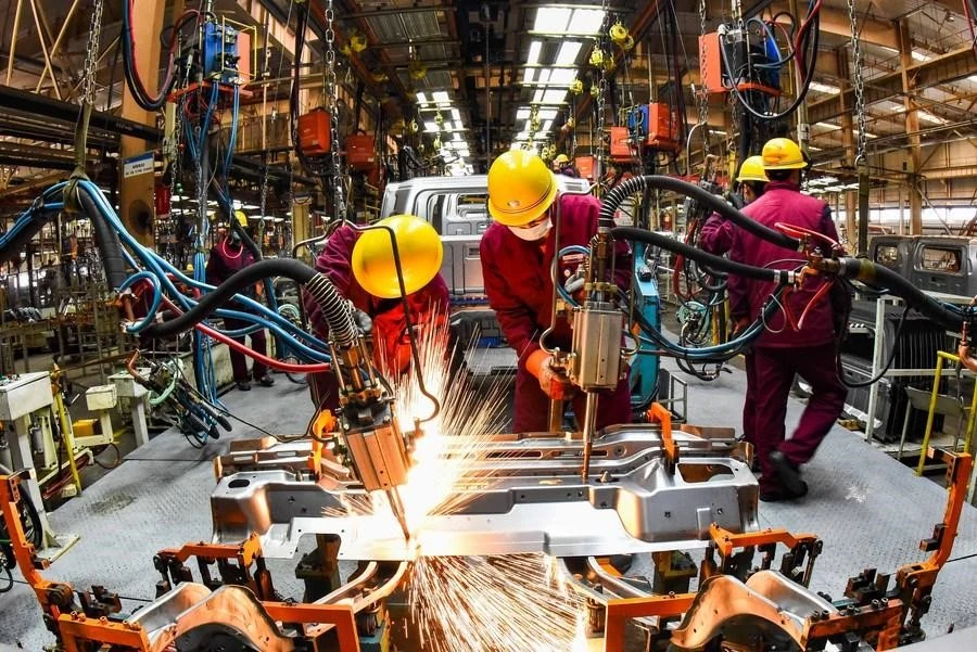 Lợi nhuận công nghiệp của Trung Quốc sụt giảm do đâu?